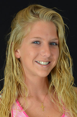 Tampa teen FemDom handjob model Paris Cummings featured on HandDomination.